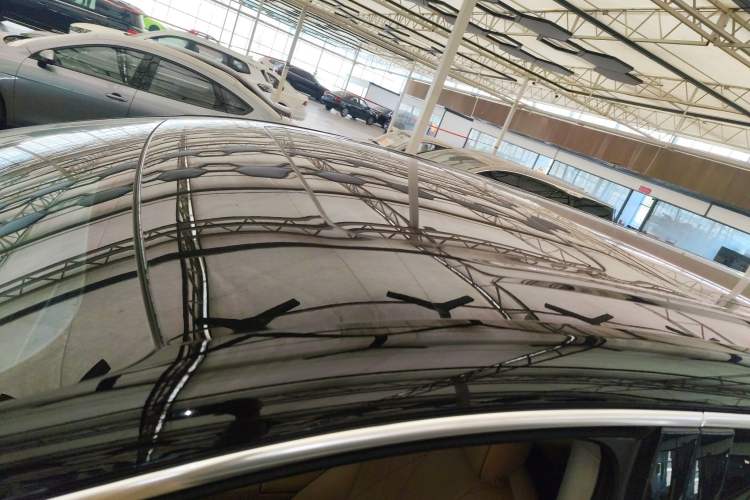 Used Denza D9 2022 DM-i 970 Four-Wheel Drive Prestige Model Roof