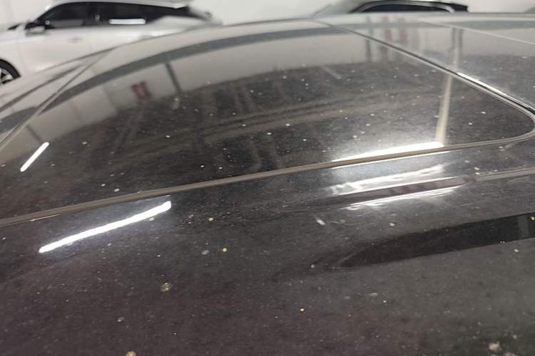 Used Denza D9 2022 DM-i 945 Luxury Model Roof