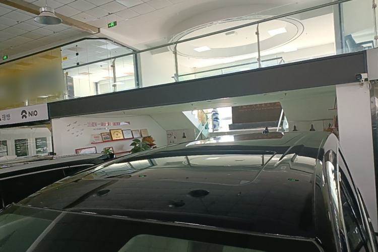 Used Denza D9 2022 DM-i 970 Four-Wheel Drive Flagship Model Roof