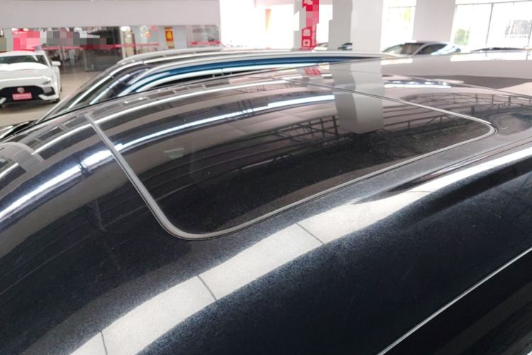 Used Denza D9 2022 DM-i 970 Four-Wheel Drive Flagship Model Roof