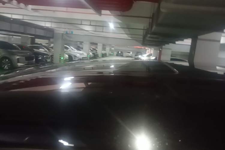 Used Denza D9 2022 DM-i 970 Four-Wheel Drive Flagship Model Roof