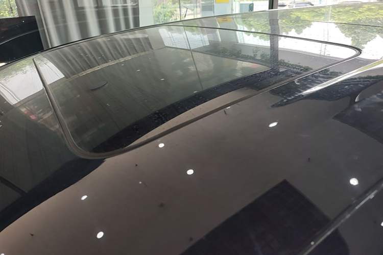 Used Denza D9 2022 DM-i 970 Four-Wheel Drive Prestige Model Roof