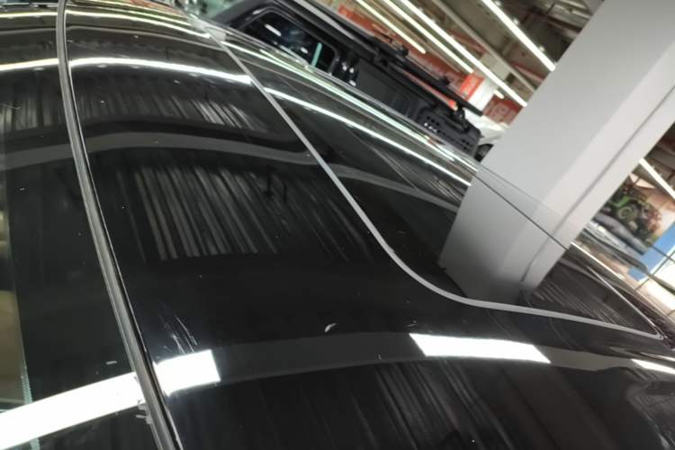 Used Denza D9 2022 DM-i 970 Four-Wheel Drive Prestige Model Roof