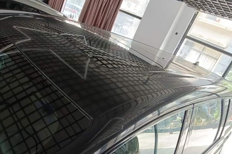 Used Denza D9 2022 DM-i 970 Four-Wheel Drive Prestige Model Roof
