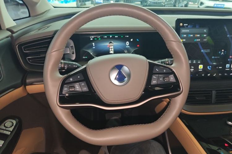 Used Denza D9 2022 DM-i 970 Four-Wheel Drive Flagship Model Steering Wheel