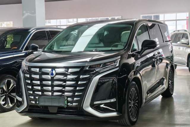Used Denza D9 2022 DM-i 970 Four-Wheel Drive Flagship Model