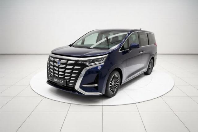 Denza D9 2022 DM-i 970 Four-Wheel Drive Prestige Model مستعملة