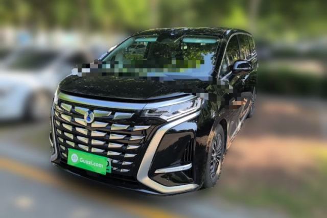 Ojetý Denza D9 2022 DM-i 970 Four-Wheel Drive Prestige Model