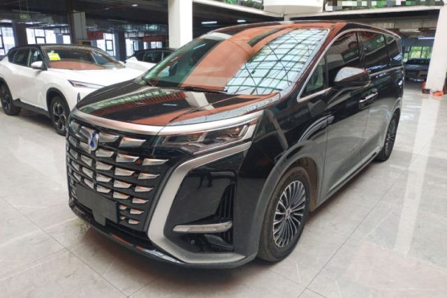 Used Denza D9 2022 DM-i 970 Four-Wheel Drive Flagship Model