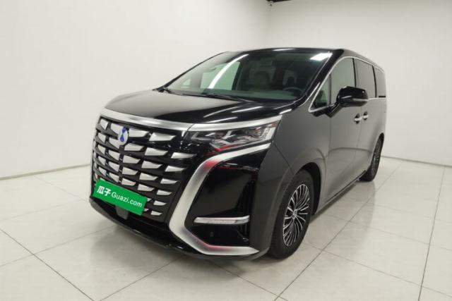 Used Denza D9 2022 DM-i 1040 Prestige Model