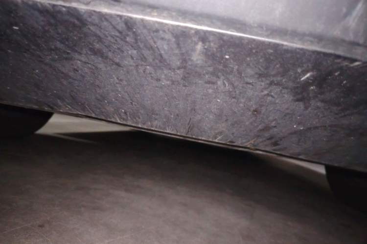 Used Denza D9 2022 DM-i 970 Four-Wheel Drive Prestige Model Chassis Front