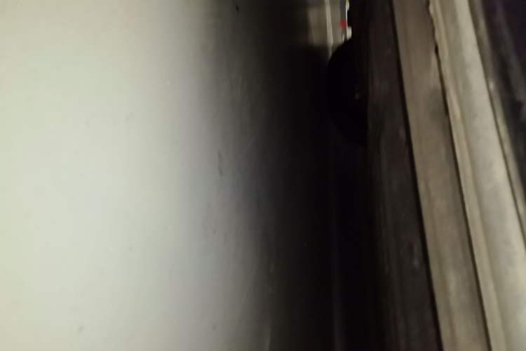Used Denza D9 2022 DM-i 970 Four-Wheel Drive Flagship Model Chassis Front Left