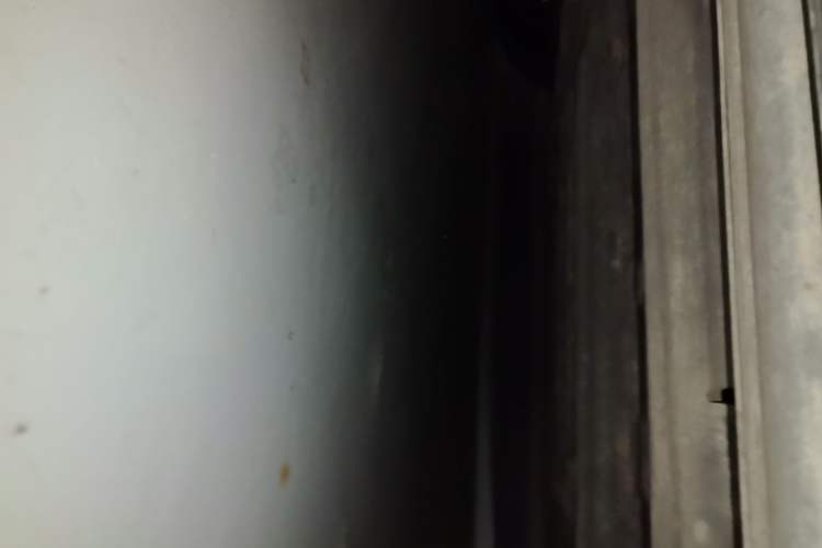 Used Denza D9 2022 DM-i 970 Four-Wheel Drive Flagship Model Chassis Front Right
