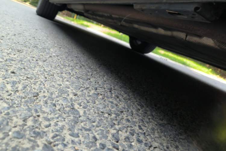 Used Denza D9 2022 DM-i 1040 Prestige Model Chassis Front Right