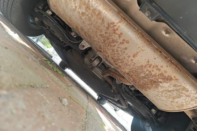 Used Denza D9 2022 DM-i 970 Four-Wheel Drive Flagship Model Chassis Rear