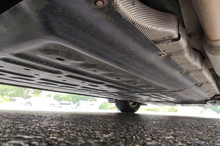 Used Denza D9 2022 DM-i 970 Four-Wheel Drive Prestige Model Chassis Rear Right