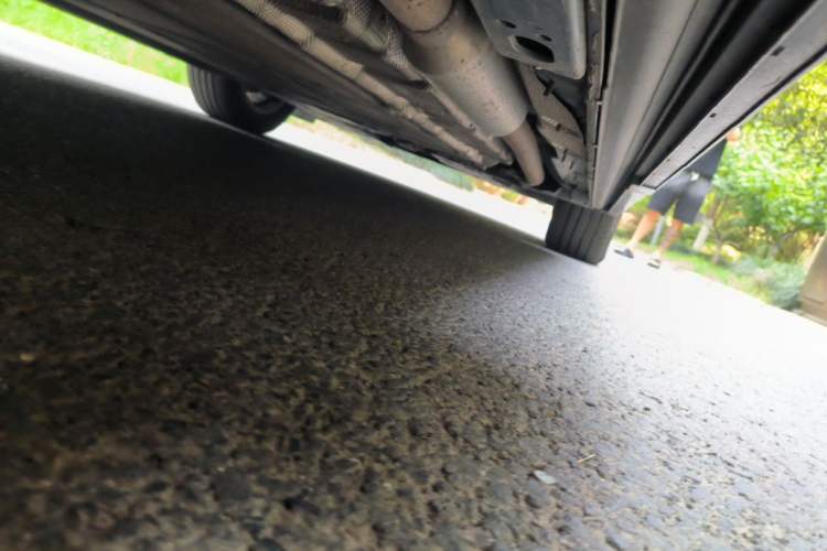 Used Denza D9 2022 DM-i 1040 Prestige Model Chassis Rear Right