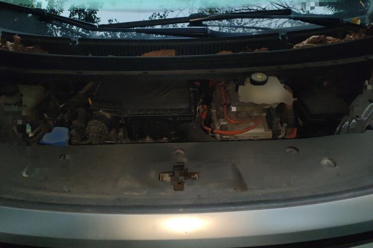 Used Denza D9 2022 DM-i 970 Four-Wheel Drive Prestige Model Engine Bay