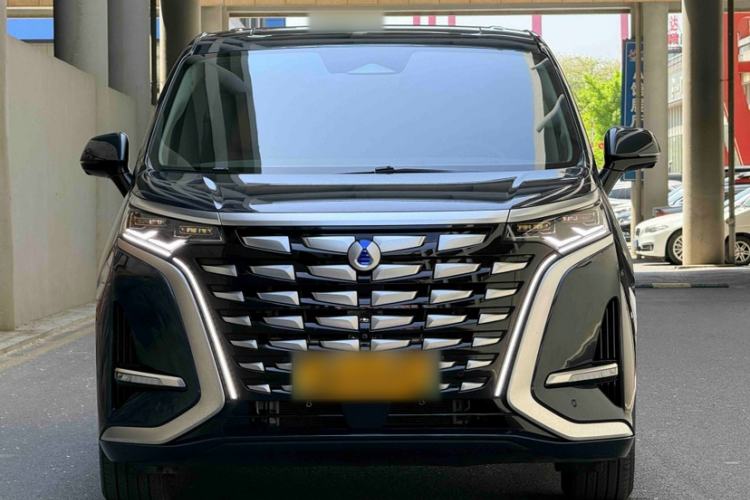 Used Denza D9 2022 DM-i 970 Four-Wheel Drive Flagship Model Exterior 1