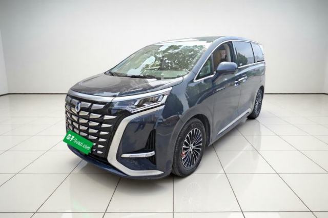 Used Denza D9 2022 DM-i 1040 Prestige Model