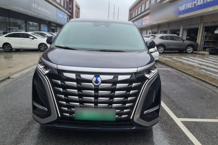 Used Denza D9 2022 DM-i 970 Four-Wheel Drive Flagship Model Front