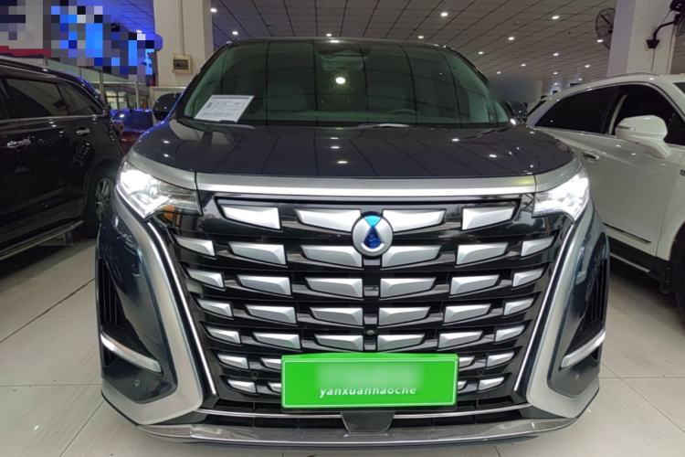 Used Denza D9 2022 DM-i 970 Four-Wheel Drive Flagship Model Front