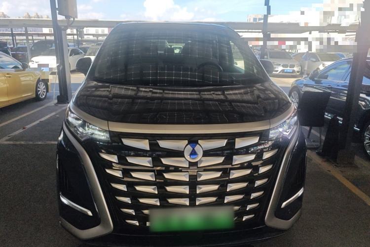 Used Denza D9 2022 DM-i 970 Four-Wheel Drive Prestige Model Front