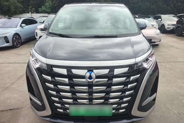 Used Denza D9 2022 DM-i 970 Four-Wheel Drive Prestige Model Front