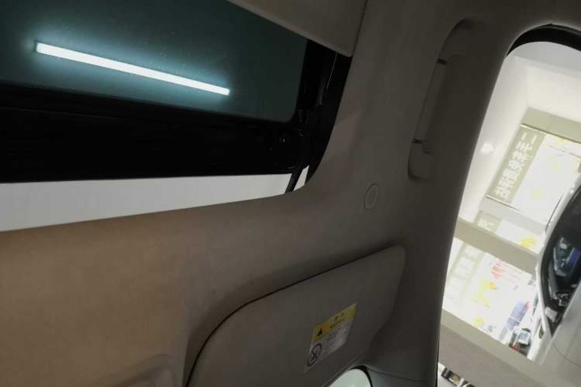 Used Denza D9 2022 DM-i 970 Four-Wheel Drive Flagship Model Headliner