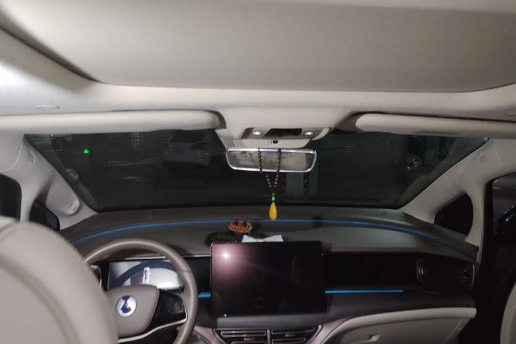Used Denza D9 2022 DM-i 970 Four-Wheel Drive Flagship Model Headliner