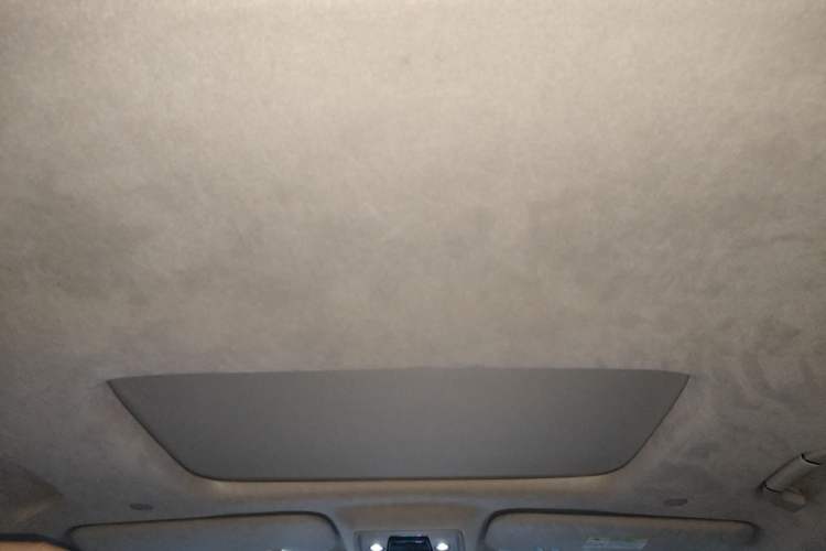 Used Denza D9 2022 DM-i 970 Four-Wheel Drive Flagship Model Headliner