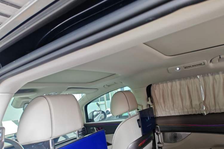 Used Denza D9 2022 DM-i 970 Four-Wheel Drive Prestige Model Headliner