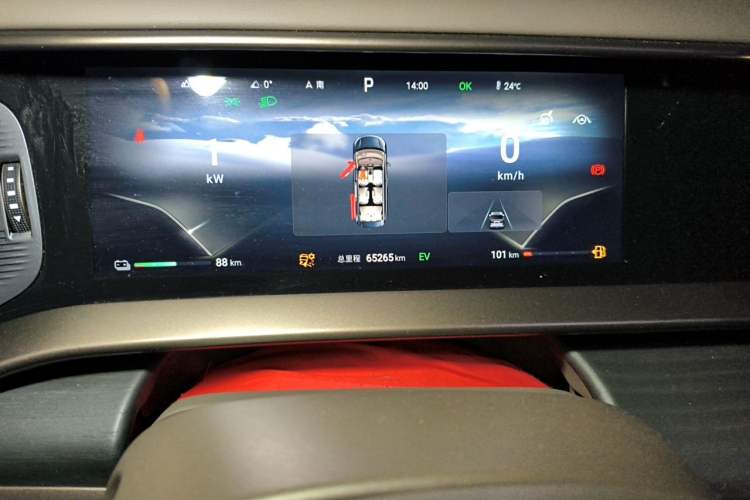 Used Denza D9 2022 DM-i 970 Four-Wheel Drive Prestige Model Instrument Cluster