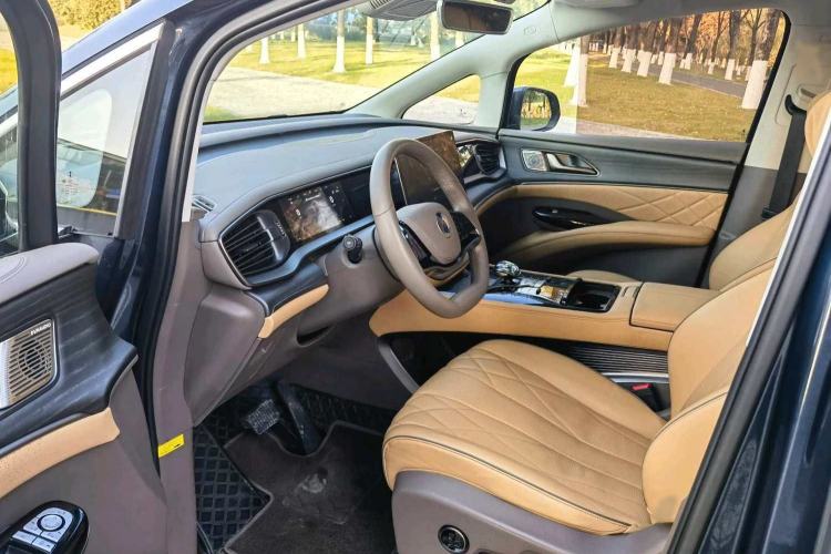 Used Denza D9 2022 DM-i 970 Four-Wheel Drive Flagship Model Interior 1