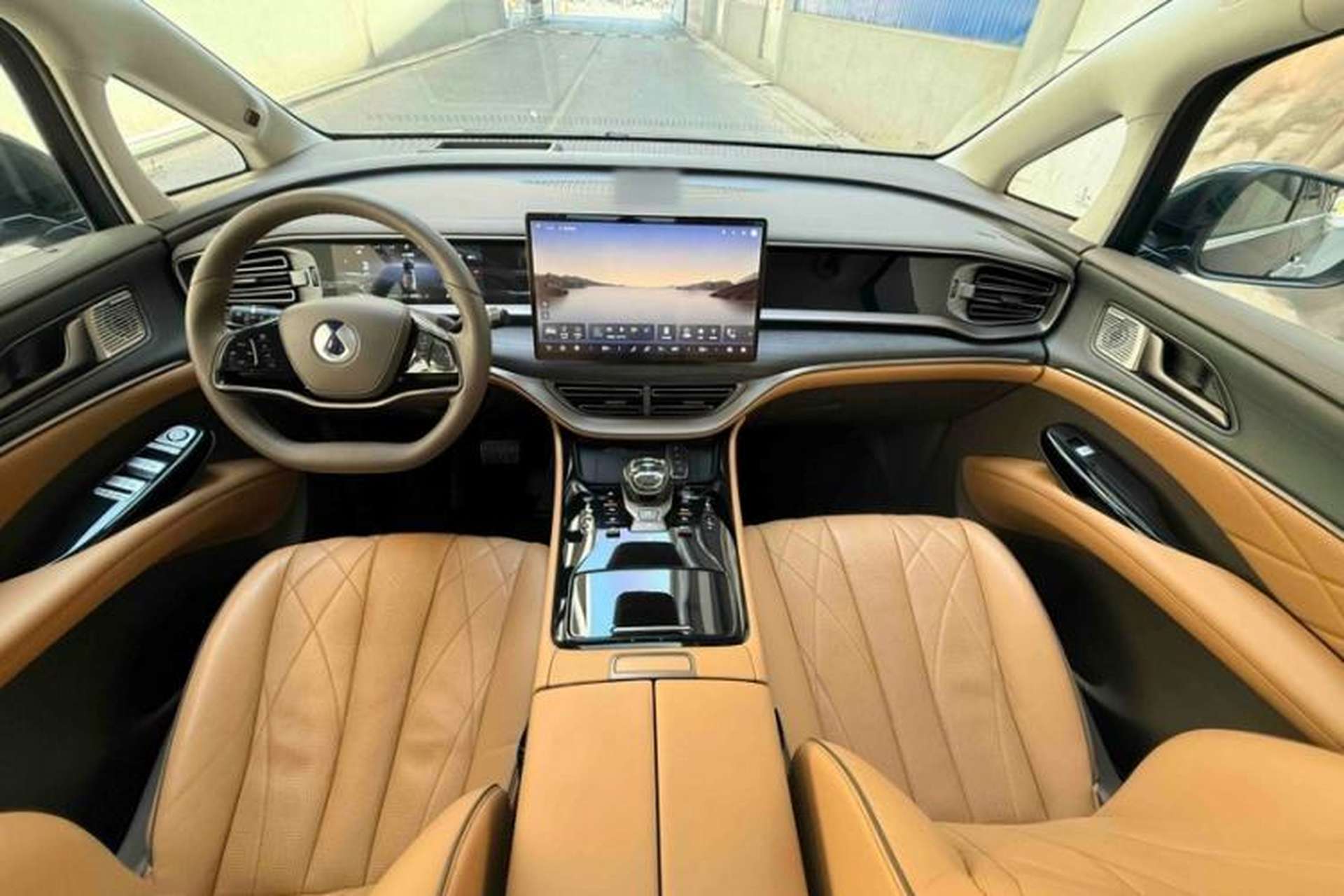 Used Denza D9 2022 DM-i 970 Four-Wheel Drive Flagship Model Interior 1