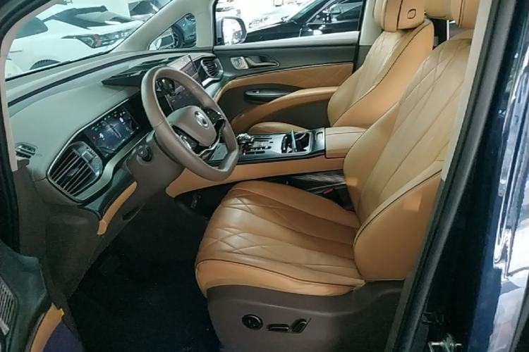 Used Denza D9 2022 DM-i 970 Four-Wheel Drive Flagship Model Left Front Seat