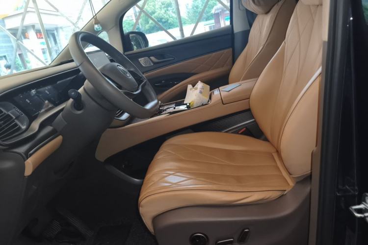 Used Denza D9 2022 DM-i 970 Four-Wheel Drive Flagship Model Left Front Seat