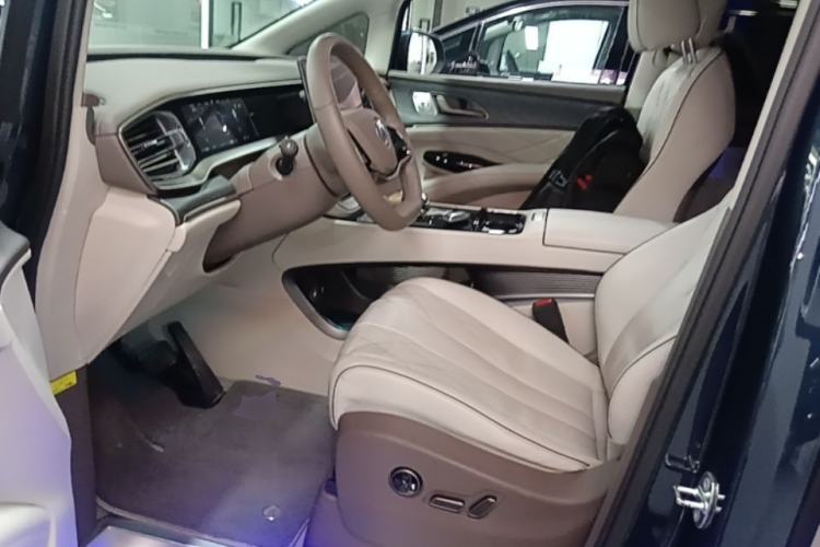 Used Denza D9 2022 DM-i 970 Four-Wheel Drive Prestige Model Left Front Seat