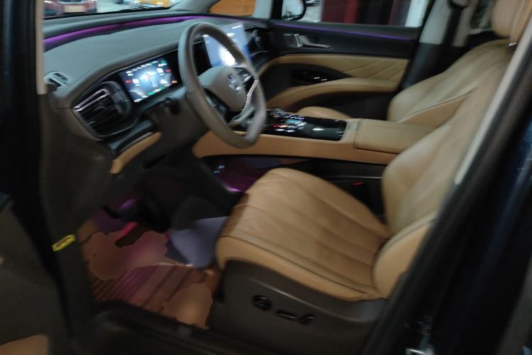 Used Denza D9 2022 DM-i 970 Four-Wheel Drive Flagship Model Left Front Seat