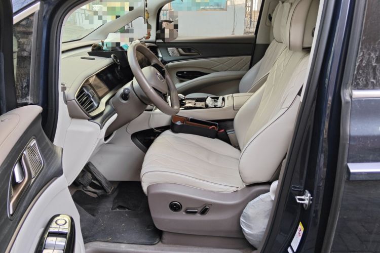 Used Denza D9 2022 DM-i 970 Four-Wheel Drive Flagship Model Left Front Seat