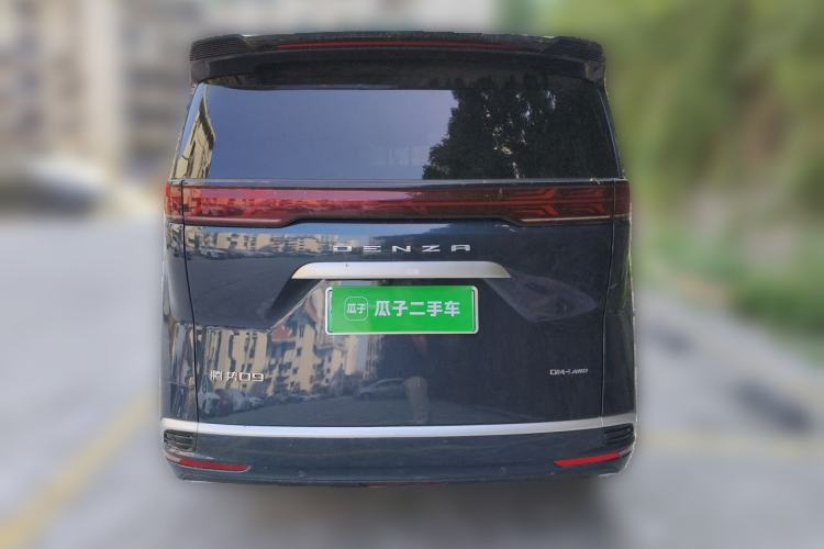 Used Denza D9 2022 DM-i 970 Four-Wheel Drive Prestige Model Rear