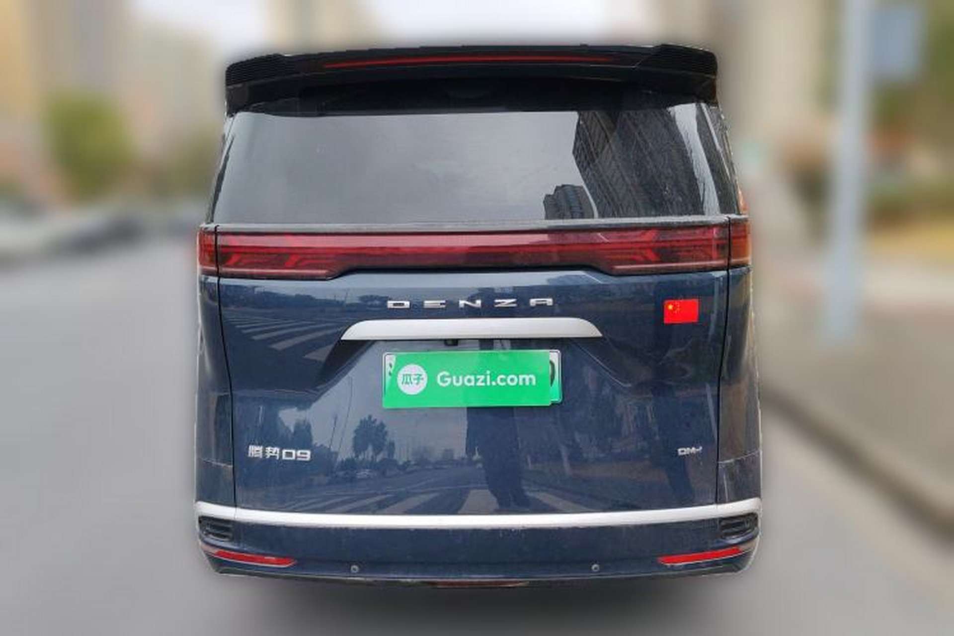 Used Denza D9 2022 DM-i 1040 Prestige Model Rear