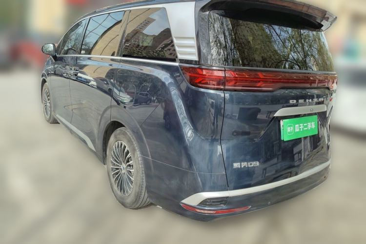 Used Denza D9 2022 DM-i 1040 Prestige Model Rear Left 45 Deg