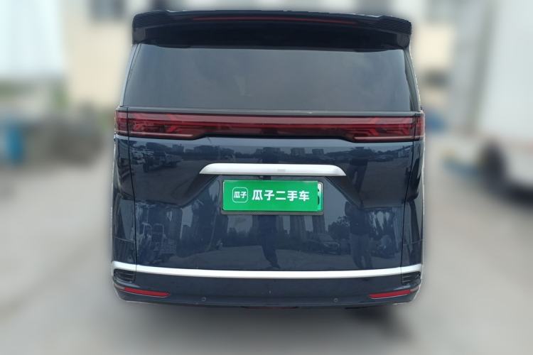 Used Denza D9 2022 DM-i 970 Four-Wheel Drive Flagship Model Rear