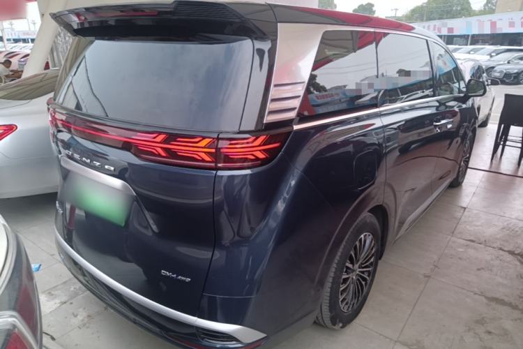 Used Denza D9 2022 DM-i 970 Four-Wheel Drive Flagship Model Rear Right 45 Deg
