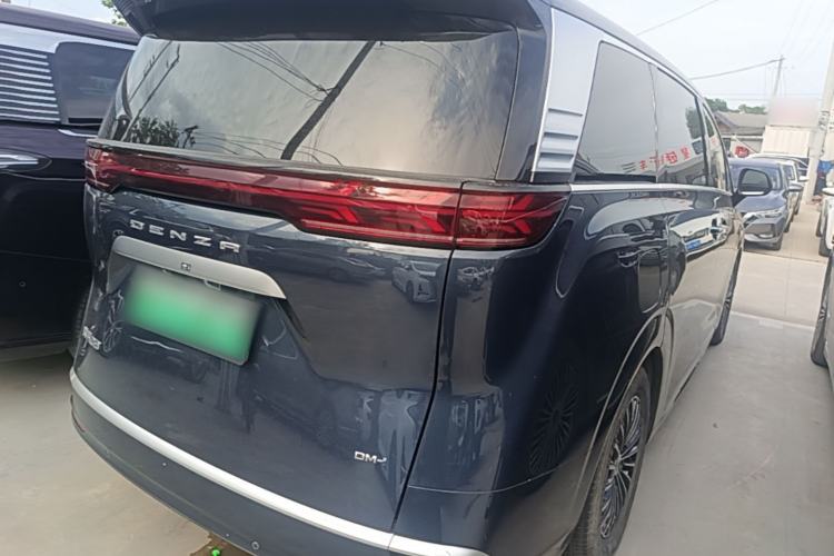 Used Denza D9 2022 DM-i 1040 Prestige Model Rear Right 45 Deg