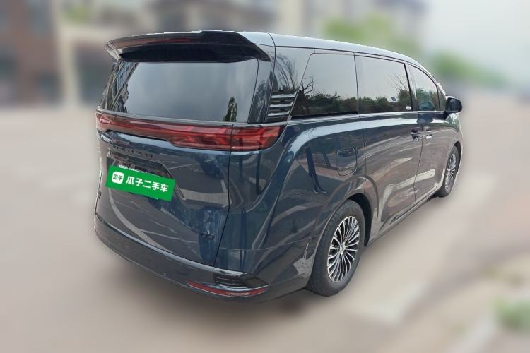 Used Denza D9 2022 DM-i 1040 Prestige Model Rear Right 45 Deg
