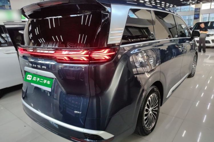 Used Denza D9 2022 DM-i 1040 Prestige Model Rear Right 45 Deg