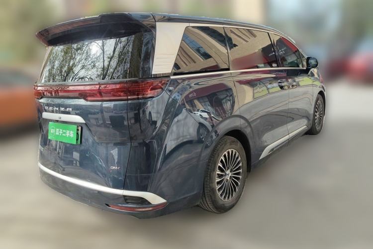 Used Denza D9 2022 DM-i 1040 Prestige Model Rear Right 45 Deg