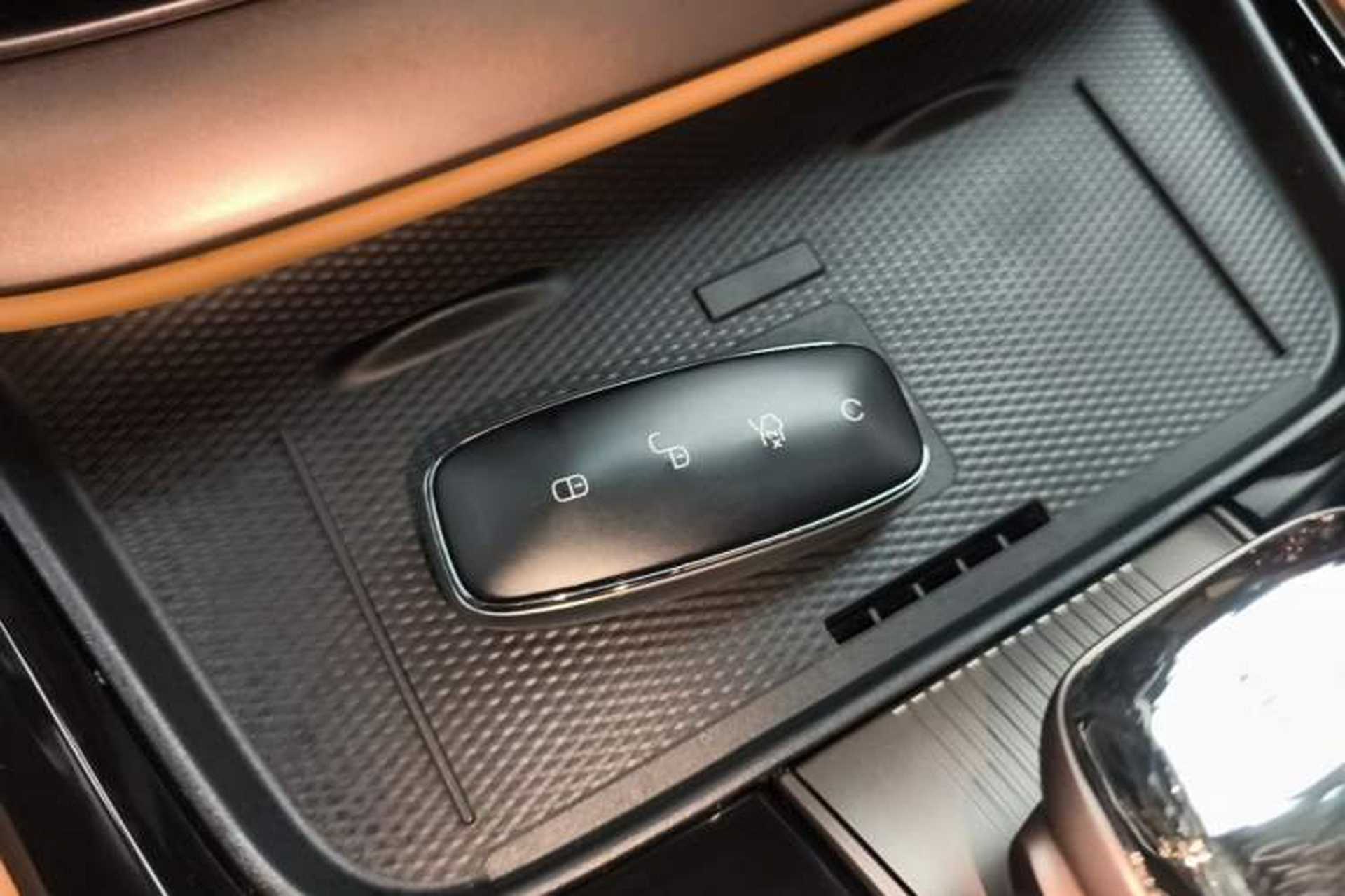 Used Denza D9 2022 DM-i 1040 Prestige Model Vehicle Key